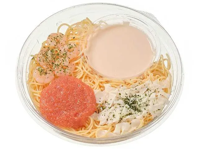 Cold Pasta with Shrimp and Spicy Pollock Roe Cream