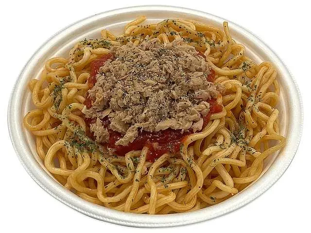 Spaghettoni with Tuna and Tomato Sauce