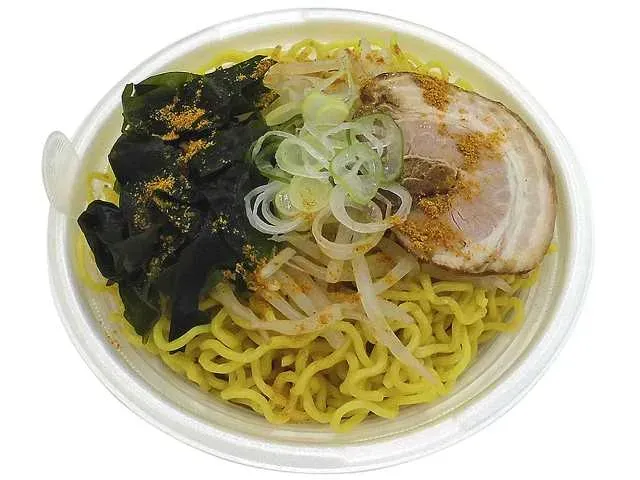 スパイス香る カレーラーメン