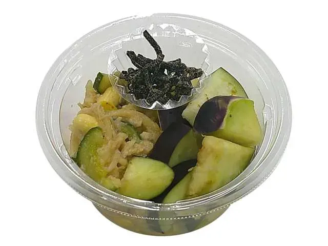 塩昆布で食べる泉州水なすのおつまみサラダ