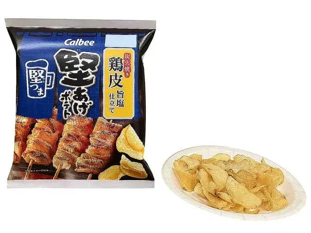 カルビー 堅あげポテト 炭火焼き鶏皮旨塩仕立て