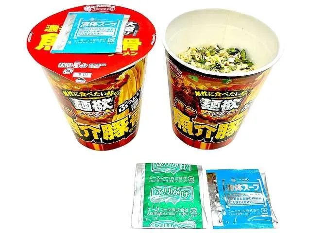 エースコック麺欲ハンター 濃辛魚介豚骨ラーメン 大盛り