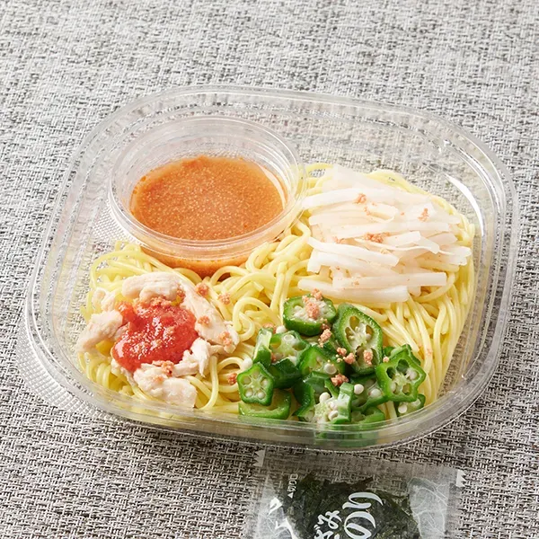 Chilled Fresh Pasta with Steamed Chicken & Spicy Cod Roe