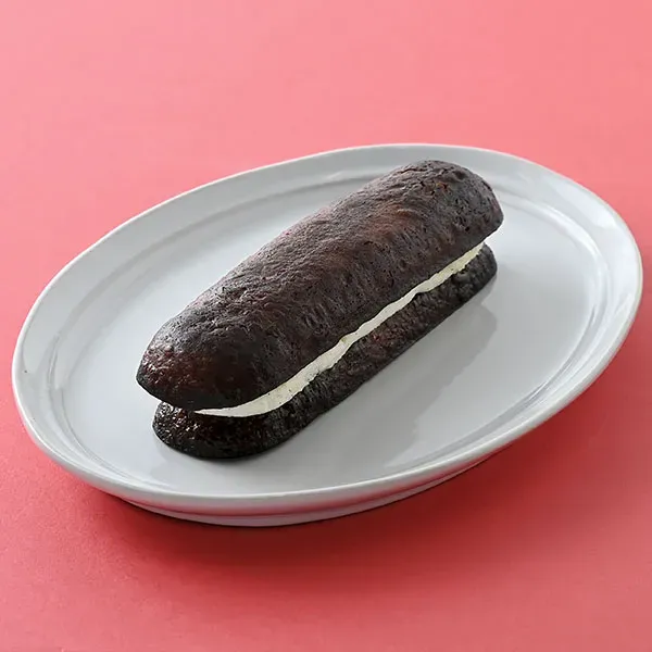 Fresh Canele Stick Cake