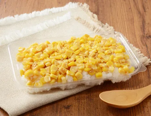 Ultimate Focus! Fully Covered Rice with Grilled Corn
