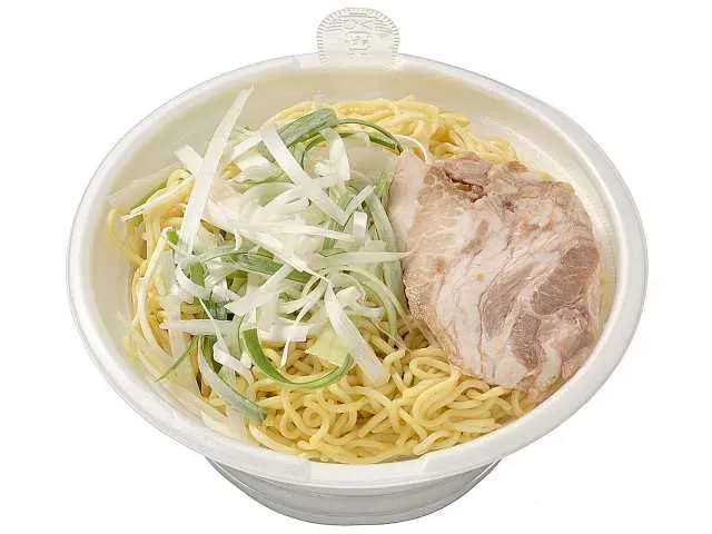 Soy Sauce Tonkotsu Green Onion Ramen