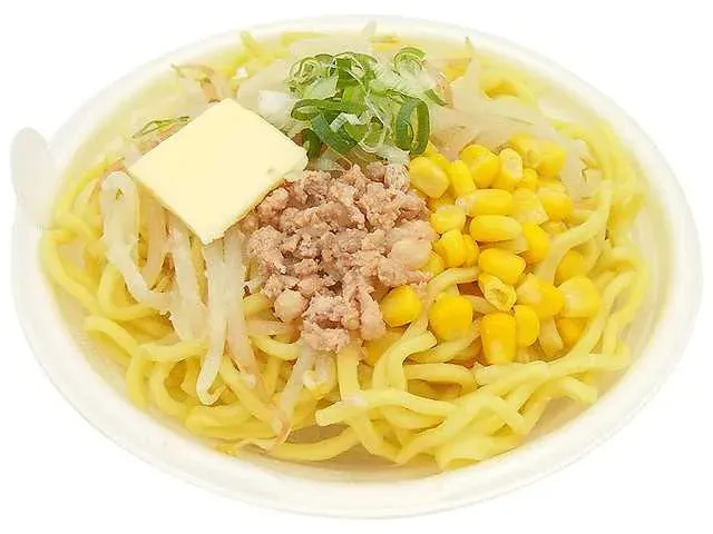 熟成ちぢれ麺濃厚味噌バターコーンラーメン