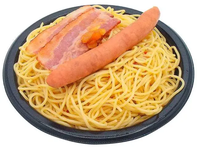 Heaping Peperoncino Made with Hyogo Prefecture Garlic
