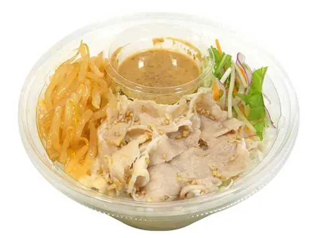 豚しゃぶラーメンサラダ