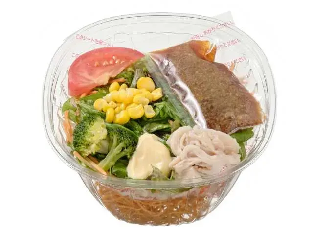 Crispy Noodle Salad to Crush and Eat