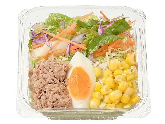 Tuna, Egg & Corn Salad