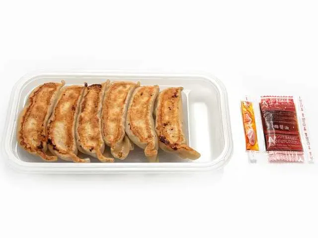 고기의 감칠맛 군만두 6개입