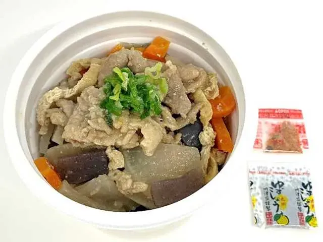 お肉と野菜のうまみ ぶた汁 九州味噌使用