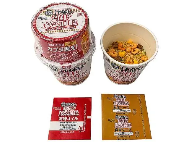 日清完全メシ 汁なしカップヌードル