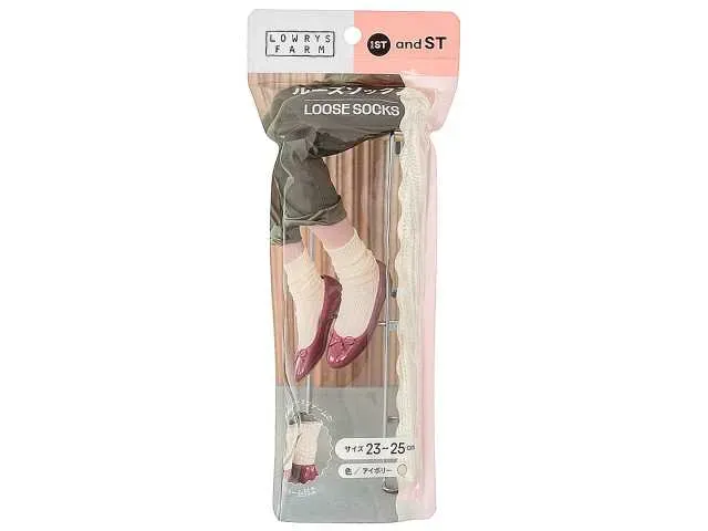 LOWRYS FARM Loose Socks IV