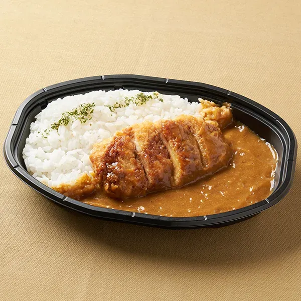 九州産華味鳥のチキンカツカレー