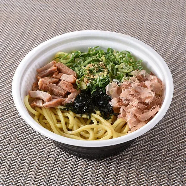 야이즈산 가쓰오부시 사용 마제소바