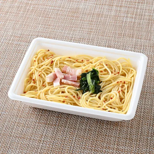 お手軽!ベーコンとほうれん草のペペロンチーノ