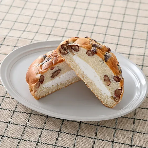 Sweet Bean Bread with Iwaizumi Milk Whipped Cream