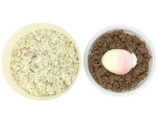 Minced Chicken Rice Bowl with Soft-Boiled Egg (Barley Rice)