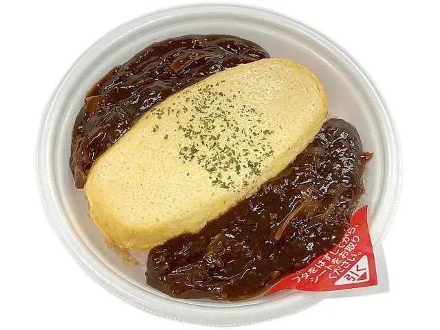 割って食べるふわとろ玉子のデミオムライス
