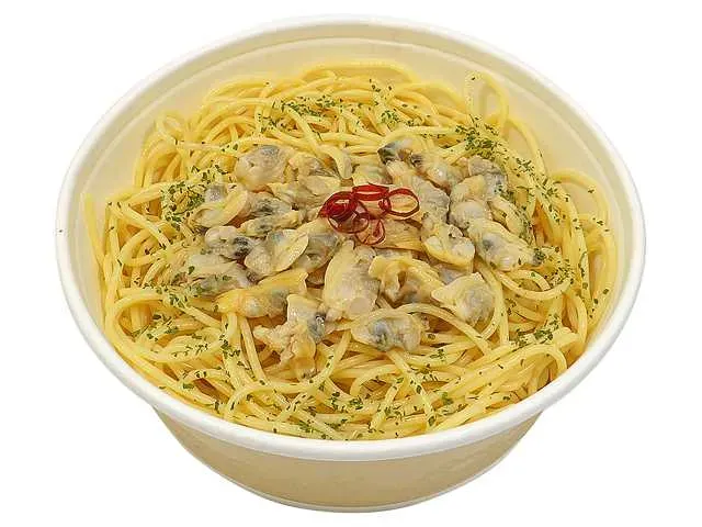 Rich and Flavorful Vongole Soup Pasta