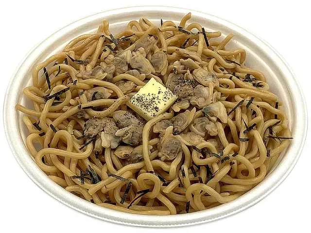 スパゲットーニ あさりバター醤油