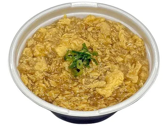 ふんわり玉子が出汁にとけこむ かき玉うどん