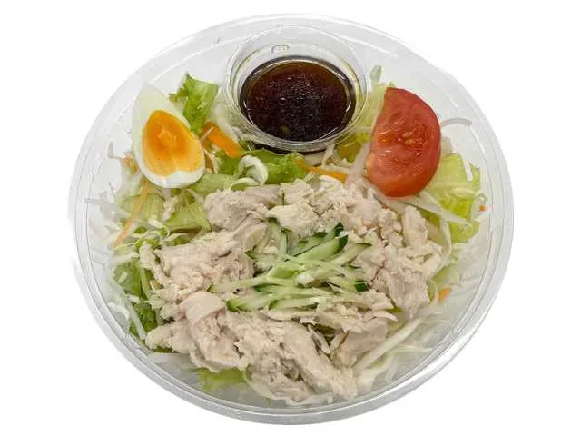 蒸し鶏とシャキシャキ野菜のサラダ