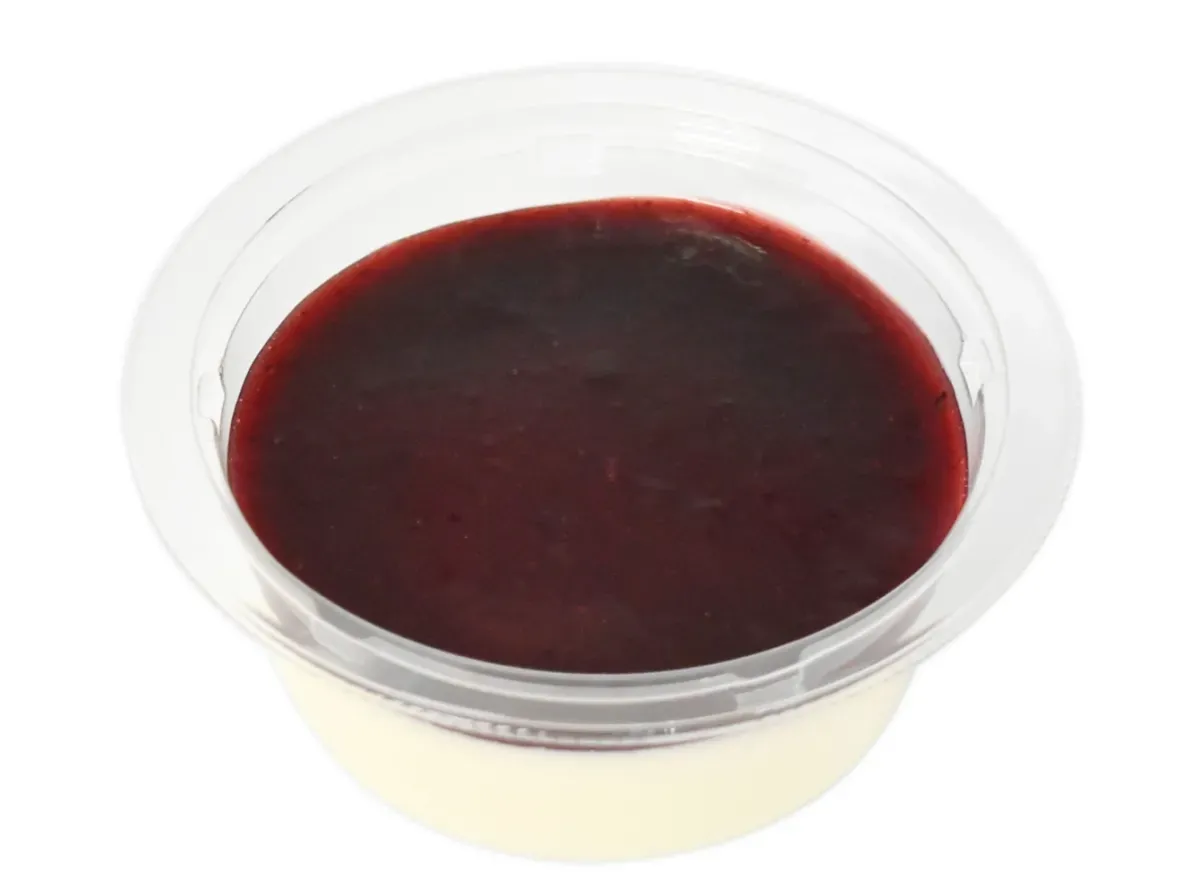 Rare Cheesecake with Yoichi Blueberry Sauce