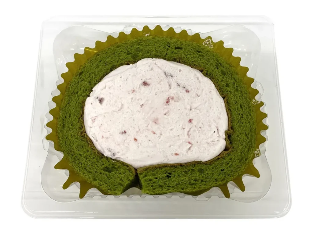 Strawberry Cream and Yame Matcha Roll Cake
