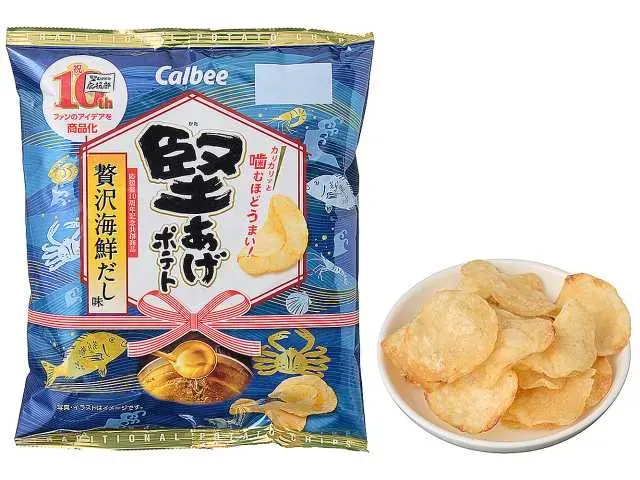 CALBEE Kataage Potato Luxury Seafood Dashi Flavor