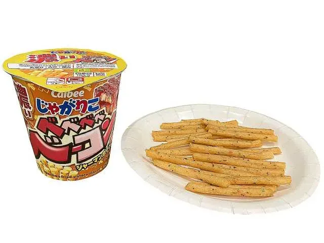 カルビー じゃがりこ ベベベベベーコンジャーマンポテト味